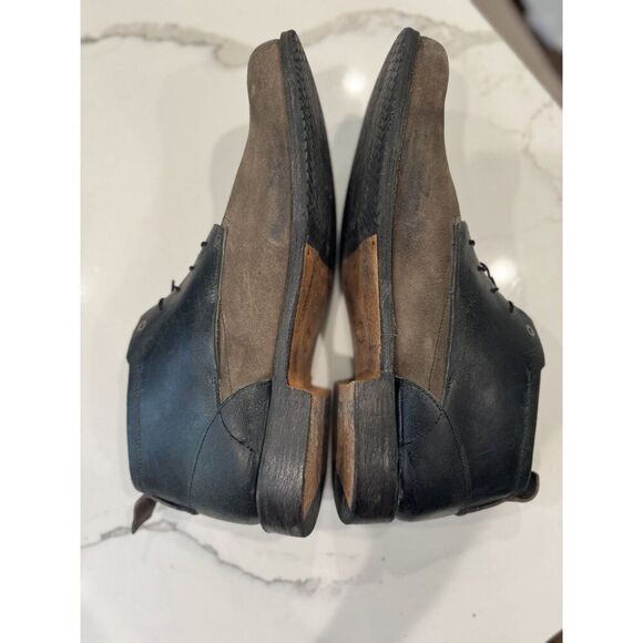 Timberland Boot Company Two-Tone Leather Chukka Boots Size 12 - Picture 3 of 6